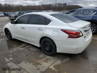2014 Nissan Altima 2.5 S with VIN 1N4AL3AP5EN386441, listed as a Copart auction lot 49894295 with 165,887 mi miles and Clean Title. Bid and sale history available at carsss.com. Image 2.