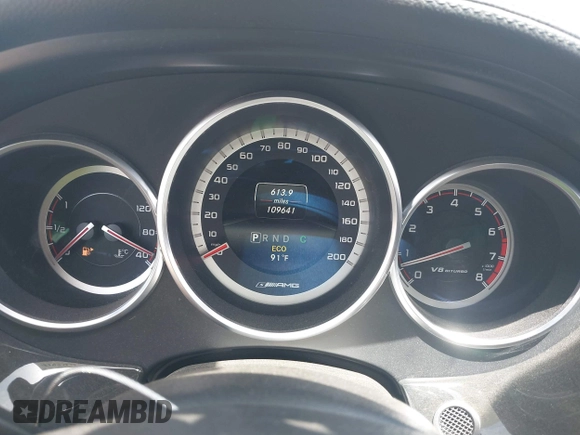 2014 Mercedes-Benz CLS 63 S AMG с VIN WDDLJ7GB5EA100239, выставлен на аукционе IAAI как лот 41979946 с пробегом 109 641 миль миль и . История ставок и продаж доступна на DreamBid. Изображение 7.