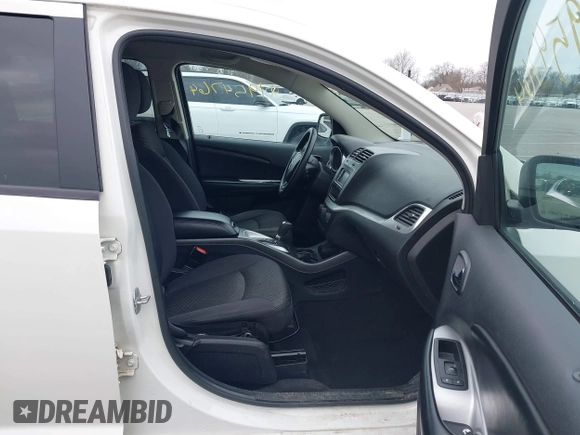 2013 Dodge Journey SXT with VIN 3C4PDCBG9DT564303, listed as a IAAI auction lot 41954764 with 132,125 mi miles. Bid and sale history available at carsss.com. Image 5.