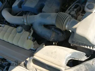 2019 Ford F-150 XL с VIN 1FTFX1E47KKD58940, выставлен на аукционе IAAI как лот 41332181 с пробегом 74 938 миль миль и . История ставок и продаж доступна на DreamBid. Изображение 18.