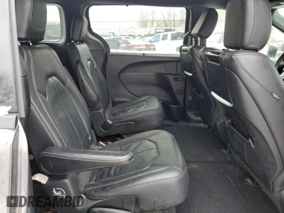 2020 Chrysler Pacifica Launch Edition z VIN 2C4RC3BGXLR278232, wystawiony jako Copart lot #47466435 z przebiegiem 69 648 mil mil oraz Tytuł czysty. Historia ofert i sprzedaży dostępna na DreamBid. Obrazek 11.
