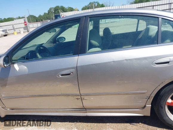 2005 Nissan Altima 3.5 SE with VIN 1N4BL11D95N905862, listed as a IAAI auction lot 41968915 with 191,646 mi miles. Bid and sale history available at carsss.com. Image 14.