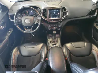 2019 Jeep Cherokee Trailhawk with VIN 1C4PJMBX1KD456551, listed as a Copart auction lot 58576065 with 121,259 mi miles and Salvage title. Bid and sale history available at DreamBid. Image 8.