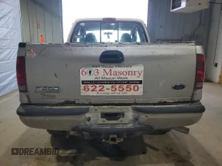 2006 Ford F-350 XL with VIN 1FTWX31576EA75467, listed as a Copart auction lot 48431255 with 256,706 mi miles and Clean Title. Bid and sale history available at DreamBid. Image 6.