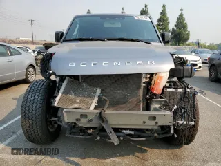 2020 Land Rover Defender S with VIN SALEJEEX5L2015665, listed as a Copart auction lot 70251754 with 27,381 mi miles and Salvage title. Bid and sale history available at DreamBid. Image 5.