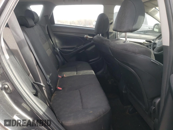 2010 Pontiac Vibe w/1SB with VIN 5Y2SP6E00AZ402324, listed as a Copart auction lot 44230405 with 111,969 mi miles and Salvage Title. Bid and sale history available at carsss.com. Image 10.