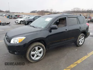 2008 Toyota RAV4 with VIN JTMZD33VX86059196, listed as a IAAI auction lot 41697456 with 267,334 mi miles. Bid and sale history available at carsss.com. Image 17.