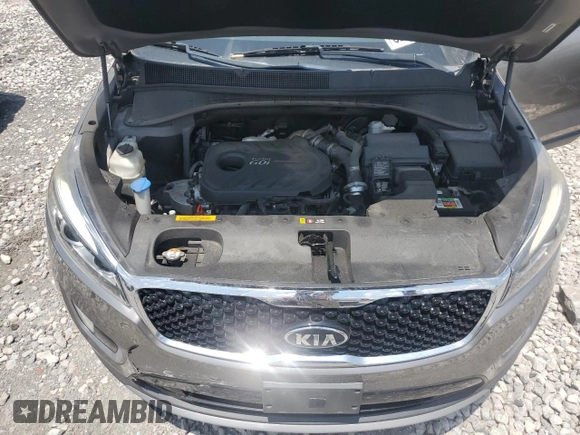 2016 Kia Sorento EX z VIN 5XYPH4A1XGG018807, wystawiony jako Copart lot #62145345 z przebiegiem Nie podano mil oraz Czysty tytuł • Clean title. Historia ofert i sprzedaży dostępna na DreamBid. Obrazek 11.