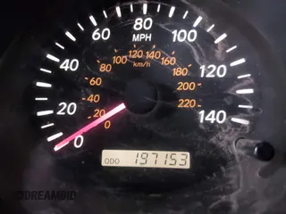 2003 Toyota Highlander z VIN JTEHF21A130145066, wystawiony jako IAAI lot #41745011 z przebiegiem 197 153 mil mil oraz . Historia ofert i sprzedaży dostępna na DreamBid. Obrazek 7.