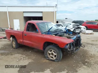 1998 Dodge Dakota SLT with VIN 1B7FL26X4WS647242, listed as a IAAI auction lot 40359679 with 1 mi miles. Bid and sale history available at carsss.com. Image 1.