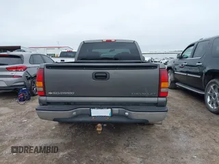 2001 Chevrolet Silverado 1500 LS with VIN 2GCEC19T011196527, listed as a IAAI auction lot 42099452 with 168,854 mi miles and . Bid and sale history available at DreamBid. Image 17.