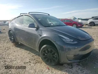 2020 Tesla Model Y Long Range with VIN 5YJYGDEE8LF045798, listed as a Copart auction lot 53689115 with 35,882 mi miles and Salvage Title. Bid and sale history available at DreamBid. Image 13.