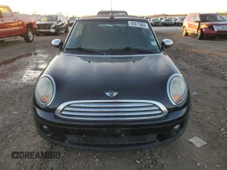 2009 MINI Convertible с VIN WMWMR335X9TU95882, выставлен на аукционе Copart как лот 85075864 с пробегом 101 873 миль миль и Чистый • Clean title. История ставок и продаж доступна на DreamBid. Изображение 5.