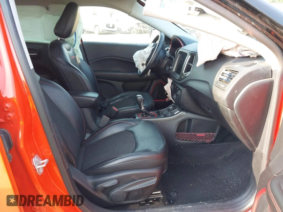 2018 Jeep Compass Trailhawk with VIN 3C4NJDDBXJT212723, listed as a IAAI auction lot 42469638 with 108,000 mi miles and . Bid and sale history available at DreamBid. Image 5.