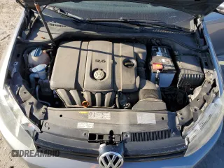 2013 Volkswagen Golf w/Conv z VIN WVWDB7AJ7DW096854, wystawiony jako Copart lot #49513685 z przebiegiem 176 770 mil mil oraz Czysty tytuł • Clean title. Historia ofert i sprzedaży dostępna na DreamBid. Obrazek 11.