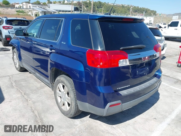 2010 GMC Terrain SLE-1 z VIN 2CTALBEWXA6377873, wystawiony jako IAAI lot #42214583 z przebiegiem 111 240 mil mil oraz . Historia ofert i sprzedaży dostępna na DreamBid. Obrazek 3.