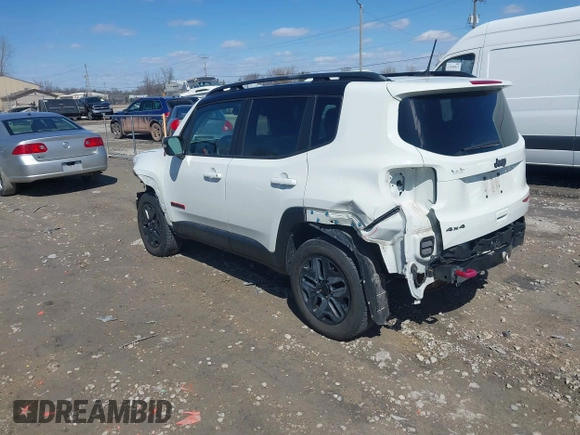 2018 Jeep Renegade Trailhawk with VIN ZACCJBCB6JPG71929, listed as a IAAI auction lot 41939091 with 109,354 mi miles. Bid and sale history available at carsss.com. Image 3.
