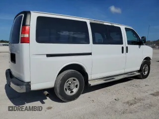 2012 Chevrolet Express Passenger 1LT z VIN 1GAZGYFG1C1154844, wystawiony jako Copart lot #64774005 z przebiegiem 181 261 mil mil oraz Szkoda całkowita • Salvage title. Historia ofert i sprzedaży dostępna na DreamBid. Obrazek 3.