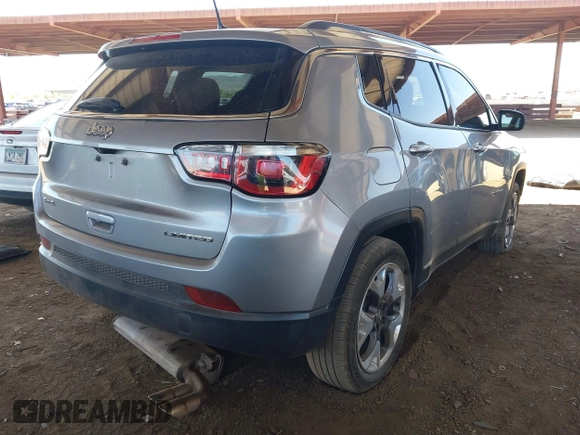 2019 Jeep Compass Limited with VIN 3C4NJDCB8KT791262, listed as a IAAI auction lot 42058202 with 127,992 mi miles and . Bid and sale history available at DreamBid. Image 4.