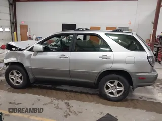 2002 Lexus RX 300 с VIN JTJHF10U020278648, выставлен на аукционе IAAI как лот 42312227 с пробегом Не указан миль и . История ставок и продаж доступна на DreamBid. Изображение 14.