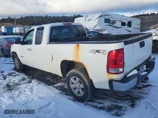 2013 GMC Sierra 1500 SLE with VIN 1GTR2VEA6DZ266074, listed as a Copart auction lot 88645005 with 0 mi miles and Salvage Title. Bid and sale history available at carsss.com. Image 2.