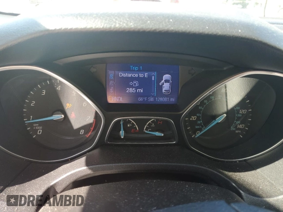 2013 Ford Focus SE with VIN 1FADP3F27DL207986, listed as a Copart auction lot 54608055 with 128,081 mi miles and Salvage title. Bid and sale history available at DreamBid. Image 9.