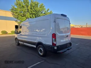 2019 Ford Transit with VIN 1FTYR2CM0KKA98621, listed as a Copart auction lot 60940125 with 77,075 mi miles and Salvage title. Bid and sale history available at DreamBid. Image 3.