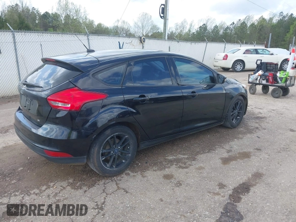 2017 Ford Focus SE with VIN 1FADP3K21HL259562, listed as a IAAI auction lot 41938455 with 196,098 mi miles and . Bid and sale history available at carsss.com. Image 4.