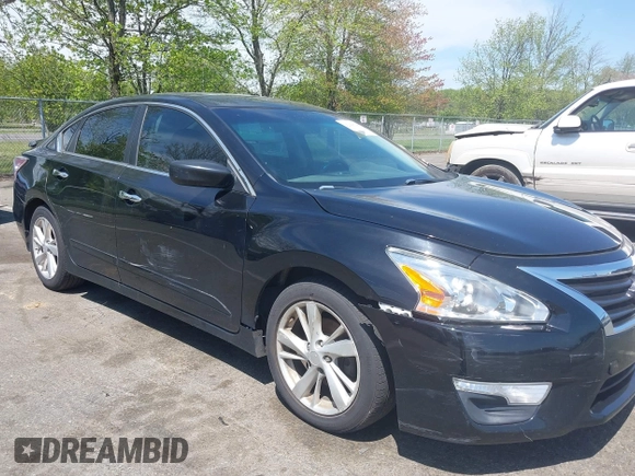 2015 Nissan Altima 2.5 SV with VIN 1N4AL3AP2FC488521, listed as a IAAI auction lot 42156706 with 172,687 mi miles. Bid and sale history available at carsss.com. Image 6.