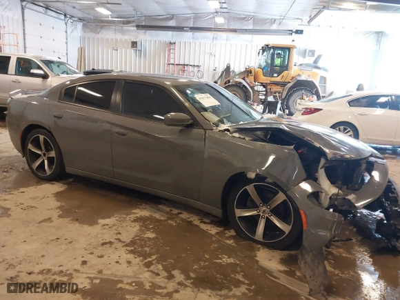 2017 Dodge Charger SE with VIN 2C3CDXBG0HH546619, listed as a IAAI auction lot 41617484 with 105,574 mi miles. Bid and sale history available at carsss.com. Image 1.