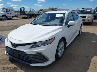 2023 Toyota Camry LE with VIN 4T1C11AK7PU135832, listed as a IAAI auction lot 41711116 with 43,115 mi miles. Bid and sale history available at carsss.com. Image 2.