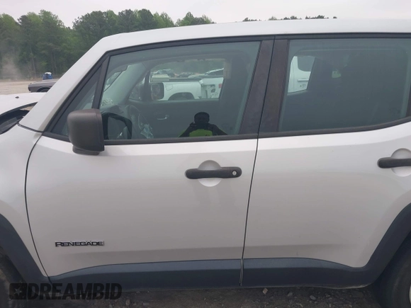 2015 Jeep Renegade Sport with VIN ZACCJBAT4FPB29201, listed as a IAAI auction lot 39193750 with 116,799 mi miles and . Bid and sale history available at DreamBid. Image 14.
