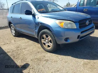 2008 Toyota RAV4 with VIN JTMZD33V485091678, listed as a IAAI auction lot 41770080 with 247,573 mi miles. Bid and sale history available at carsss.com. Image 1.