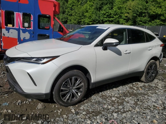 2023 Toyota Venza LE with VIN JTEAAAAH1PJ137640, listed as a Copart auction lot 60956834 with 6,862 mi miles and Salvage Title. Bid and sale history available at carsss.com. Image 1.