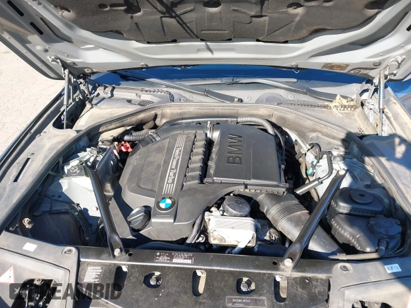 2011 BMW 5 Series 535i xDrive with VIN WBAFU7C54BC872131, listed as a IAAI auction lot 42067529 with 191,056 mi miles. Bid and sale history available at carsss.com. Image 10.
