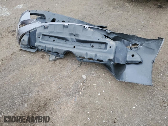 2014 Toyota Sienna LE AAS with VIN 5TDKK3DC9ES521442, listed as a Copart auction lot 64471525 with 331,395 mi miles and Salvage title. Bid and sale history available at DreamBid. Image 13.