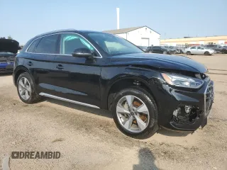2024 Audi Q5 Komfort with VIN WA1AAAFY3R2033476, listed as a Copart auction lot 65799434 with 7,847 mi miles and Salvage Title. Bid and sale history available at carsss.com. Image 4.