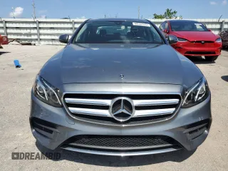 2018 Mercedes-Benz E-Class E 300 with VIN WDDZF4JB3JA331461, listed as a Copart auction lot 49532443 with Not Provided miles. Bid and sale history available at carsss.com. Image 5.