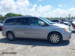 2014 Chrysler Town & Country Touring with VIN 2C4RC1BG6ER463885, listed as a IAAI auction lot 41943602 with 154,815 mi miles. Bid and sale history available at carsss.com. Image 13.