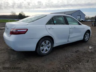2007 Toyota Camry CE with VIN 4T1BE46K57U727322, listed as a Copart auction lot 51694525 with 130,795 mi miles and Salvage Title. Bid and sale history available at carsss.com. Image 3.