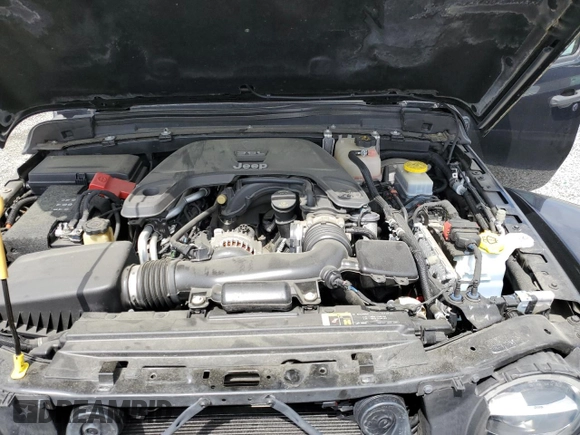 2018 Jeep Wrangler Unlimited Rubicon with VIN 1C4HJXFG8JW232955, listed as a Copart auction lot 49898225 with 22,717 mi miles and Salvage title. Bid and sale history available at DreamBid. Image 11.