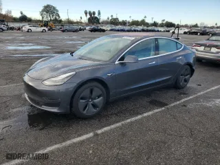 2018 Tesla Model 3 Long Range Battery with VIN 5YJ3E1EA0JF046095, listed as a Copart auction lot 42444505 with 26,879 mi miles and Salvage Title. Bid and sale history available at carsss.com. Image 1.