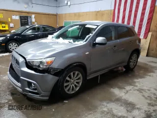 2011 Mitsubishi Outlander SE z VIN JA4AR4AU2BZ023338, wystawiony jako Copart lot #44125975 z przebiegiem 156 342 mil mil oraz Czysty tytuł • Clean title. Historia ofert i sprzedaży dostępna na DreamBid. Obrazek 1.