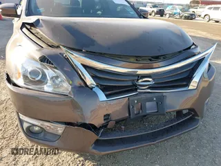 2013 Nissan Altima SV with VIN 1N4AL3AP3DN449874, listed as a IAAI auction lot 42003117 with 98,711 mi miles and . Bid and sale history available at carsss.com. Image 6.