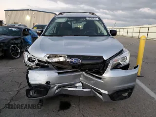2018 Subaru Forester Premium with VIN JF2SJAGC8JH569193, listed as a Copart auction lot 70964632 with 90,444 mi miles. Bid and sale history available at carsss.com. Image 5.
