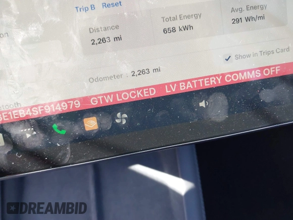 2025 Tesla Model 3 Long Range with VIN 5YJ3E1EB4SF914979, listed as a IAAI auction lot 41695023 with 2,263 mi miles and . Bid and sale history available at DreamBid. Image 14.