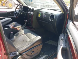 2006 GMC Envoy Denali z VIN 1GKET63M562339305, wystawiony jako IAAI lot #42445318 z przebiegiem 211 523 mil mil oraz . Historia ofert i sprzedaży dostępna na DreamBid. Obrazek 5.