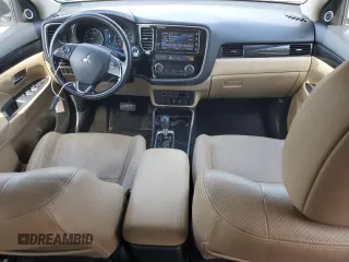 2018 Mitsubishi Outlander ES with VIN JA4AZ3A37JZ010939, listed as a Copart auction lot 57163395 with 67,787 mi miles and Salvage title. Bid and sale history available at DreamBid. Image 8.