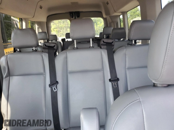 2016 Ford Transit XL z VIN 1FBAX2CM2GKA48547, wystawiony jako Copart lot #64779595 z przebiegiem 142 321 mil mil oraz Szkoda całkowita • Salvage title. Historia ofert i sprzedaży dostępna na DreamBid. Obrazek 10.