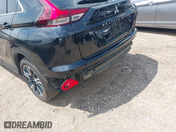 2025 Mitsubishi Eclipse Cross SE z VIN JA4ATWAA5SZ004141, wystawiony jako IAAI lot #42188861 z przebiegiem 7 481 mil mil oraz . Historia ofert i sprzedaży dostępna na DreamBid. Obrazek 19.